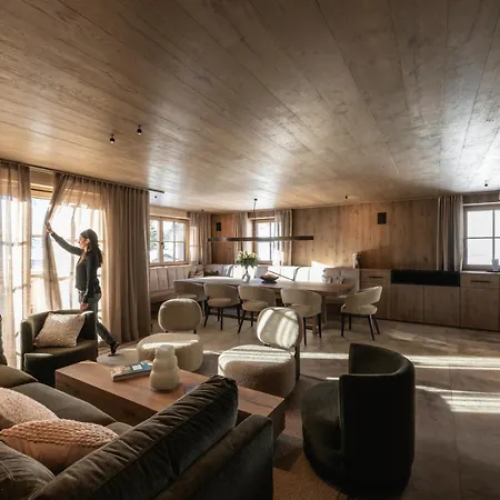 Bergmaehder - Alpine Aparthotel 4*