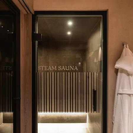 Bergmaehder - Alpine Aparthotel 4*